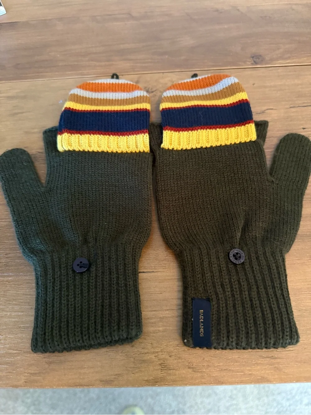 Pendleton Badlands Green Convertible Mittens with Multicolor Stripe Flip-Top